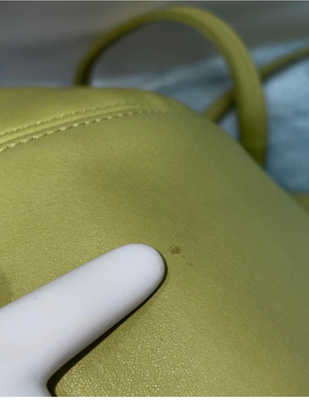 Vintage COACH Framed Pouch Shoulder Bag in Lime Green Glove Tanned Leather - Picture 6 of 14